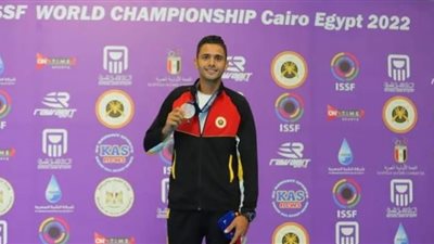 ياسين زكريا يحرز فضية التارجت سبرنت ببطولة العالم للرماية