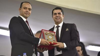 معاون الوزير يفتتح بطولة مصر الدولية للريشة الطائرة