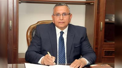 رئيس حزب الوفد ينيب لجنة المواطنة لحضور قداس عيد الميلاد بالكنيسة السريانية