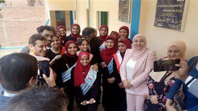 نائب محافظ القاهرة تفتتح مدرسة الشيخ صالح الابتدائية