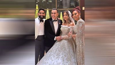 ابنة عصام الحضري في ظهور جريء.. بدلة رقص وشيشة (شاهد)