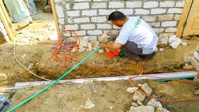 500 وصلة مياه من الأورمان للأكثر الاكثر احتياجًا بالمنيا