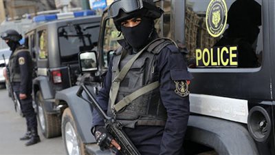 مصادرة 214 قطعة سلاح معدني في يوم واحد