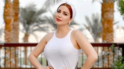 نسرين طافش تخطف الأنظار بالأبيض بعد الانفصال.. صور