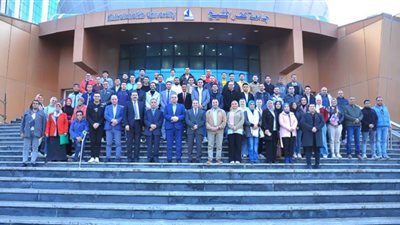 رئيس جامعة كفر الشيخ يلتقي أعضاء اتحاد الطلاب لبحث تفعيل الأنشطة