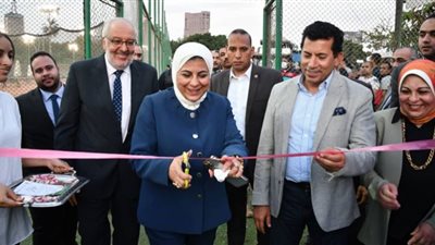 وزير الشباب والرياضة يفتتح ملتقى 
