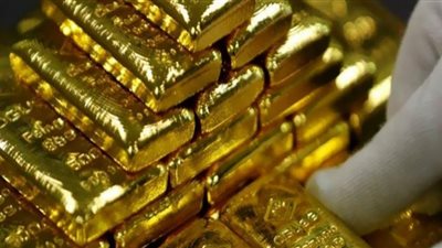 الذهب يتراجع خلال التعاملات المسائية