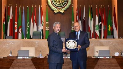 أبو الغيط يشكر وزير الخارجية الهندي على دعمه