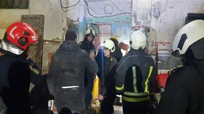 مصرع سيدة مسنة إثر إنهيار أجزاء من عقار قديم بالإسكندرية