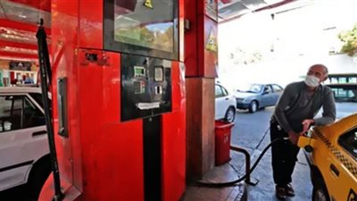 إيران تدفع ثمن استيلاء أوروبا على وقودها وتعلن عن أزمة قريبة في البنزين