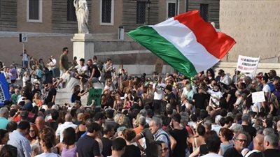 مظاهرات في إيطاليا ضد الناتو وترفض العقوبات على روسيا