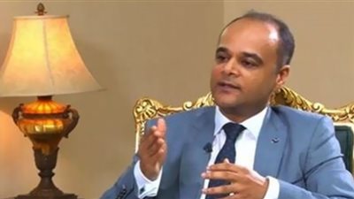 الإفراج عن بضائع بقيمة 5 مليارات دولار (شاهد)