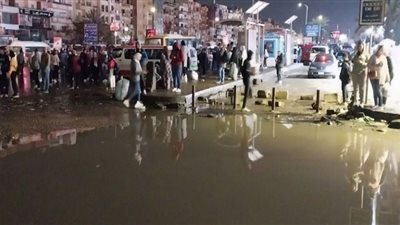 مدينة 6 أكتوبر تغرق في مياه الأمطار (صور)