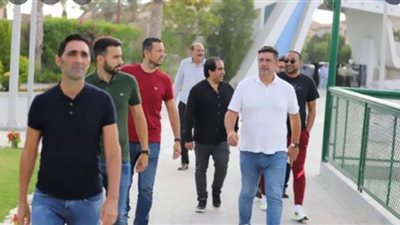 فيريرا يجتمع مع فيتوريا في الزمالك