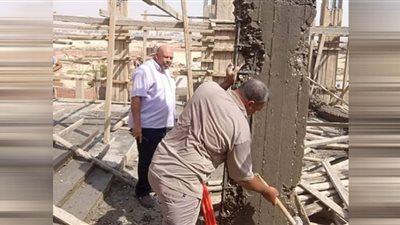 حي المعصرة يقوم بتنفيذ إزالة في المهد وإيقاف أعمال بناء مخالفة