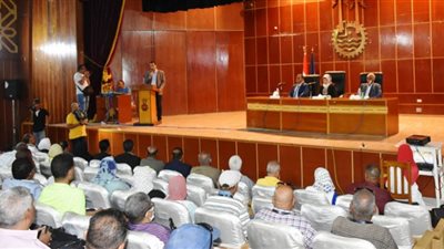 إفتتاح الدورة التدريبية للحديقة النباتية لمواجهة التغيرات المناخية بأسوان