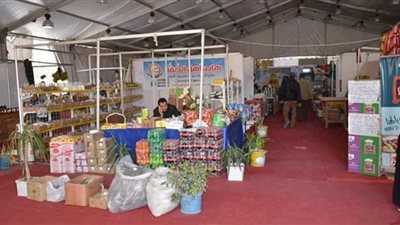 القاهرة تستعد لرمضان بمنافذ وشوادر لبيع المواد الغذائية بأسعار مخفضة