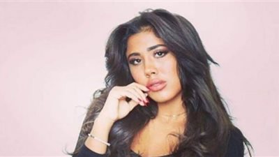 ليلى عبد الله تشعل إنستجرام بالأسود المكشوف| صور