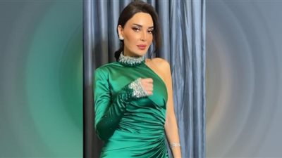 سيرين عبدالنور تهوس محبيها بالأخضر (فيديو)