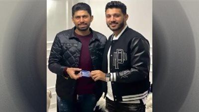 المطرب النقاش يحصل على عضوية نقابة الموسيقيين