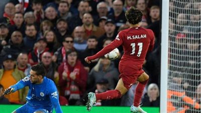 صلاح يقود ليفربول للفوز على مانشستر سيتي ويذيقه الخسارة الأولى بالبريميرليج