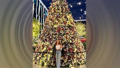 سارة سلامة تعتمد الكاجوال لتعكس قوامها الممشوق