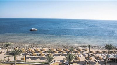 مفاجآت «صن رايز رمال ريزورت» للزائرين