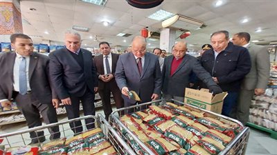 محافظ القاهرة: نشر منافذ معارض 