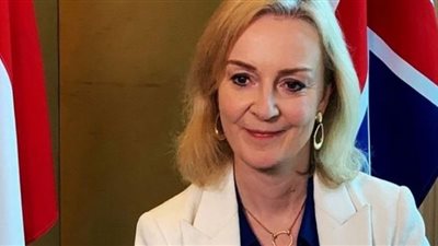 40 يومًا على تنصيبها .. حكومة ليز تراس لا تزال في خطر