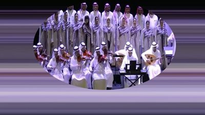 الفرقة الوطنية السعودية تبهر الفرنسيين بأغنية 