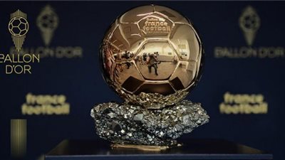 جائزة الكرة الذهبية.. محمد صلاح على رأس المرشحين وغياب ميسي ونيمار