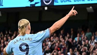 مارش مدرب ليدز: سنعمل على إيقاف خطورة هالاند