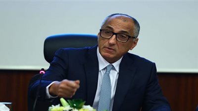 حقيقة استقالة محافظ البنك المركزي من منصبه