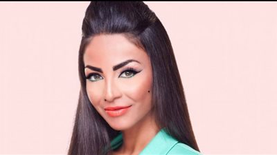 دوللي شاهين تفجر مفاجأة كبرى لجمهورها قريبًا