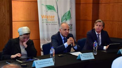 وزير الرى يشرح جهود مصر للتكيف مع التغيرات المناخية فى أسبوع القاهرة للمياه