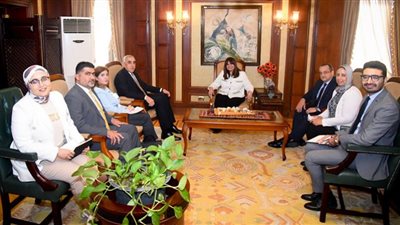 وزيرة الهجرة تبحث مع السفير العراقي تعزيز التعاون