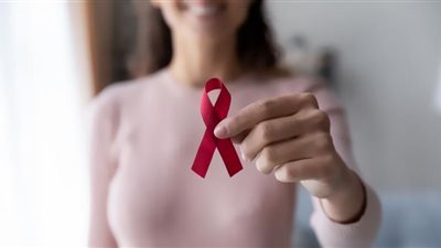 علاقة الوراثة بإصابة السيدات بسرطان الثدي.. أطباء يكشفون السر