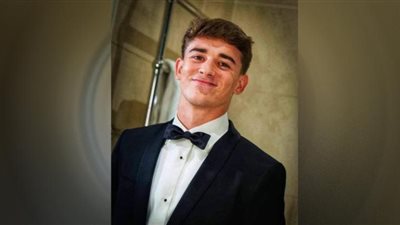 جافي يحصل على جائزة أفضل لاعب شاب في العالم