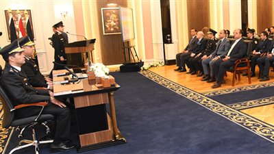رئيس أكاديمية الشرطة يعلن نتيجة القبول للدفعة الجديدة لكلية الشرطة