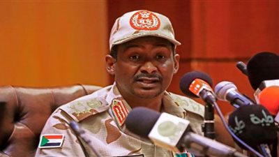 دقلو يجدد الدعوة للقوى السياسية للوصول إلى توافق يرضي جميع السودانيين