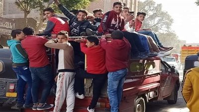 سيارات الأجرة مصيدة لحصد أرواح الطلاب بالفيوم