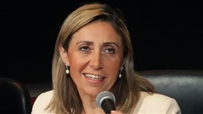 نيفين الكيلاني أيقونة الثقافة الجديدة (إنفوجراف)