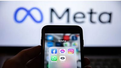 Apple تحاول الدخول في شراكة مع Facebook