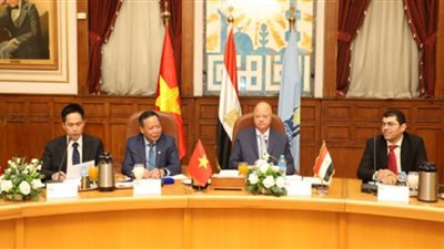 محافظ القاهرة يستقبل رفيع المستوى من العاصمة الفيتنامية هانوي