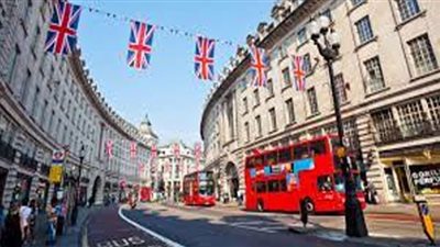 لندن تعاني من أزمات بيئية ونقص السلع الأساسية بسبب حرب روسيا وأوكرانيا