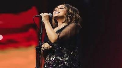 لقطات جديدة من حفل أنغام في الكويت (صور)