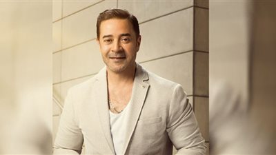 مدحت صالح يحيي حفل افتتاح مهرجان القلعة الليلة