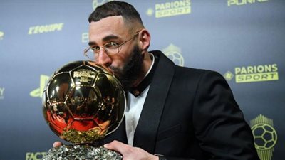 بنزيما يكشف حقيقة تواصله مع مبابي للانضمام لـ ريال مدريد