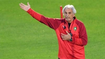 شوبير يكشف حقيقة مفاوضات الأهلي مع خليلوزيتش