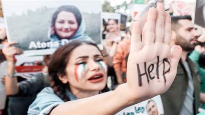 إسرائيل تدحرج «كرة النار» لحصار طهران وسط استنفار غربى وتهديد روسى